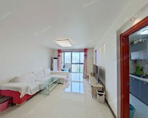 西四环 商品房带电梯 金隅润景阁 南北大两居 精装修 视野好