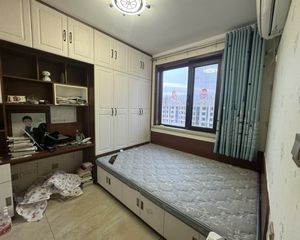 秀兰森活里经典南北通透,无连廊