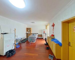 云趣园一区 地铁100米 南北通透正规三居