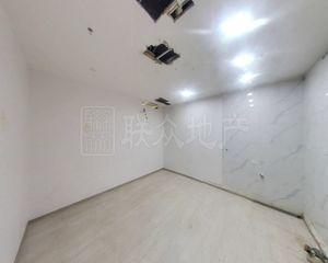 交易有保单,买房不收费,店长力荐,恋日嘉园必卖好房,看房方便