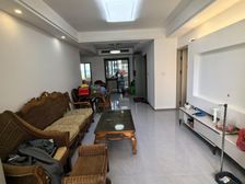 新兴岚湾小区3室2厅2卫南北朝向135.0万元/套出售