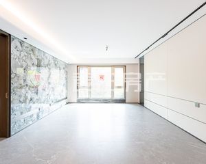 25年新房 中海都阙台 南北通透精装两居 低层安静视野佳