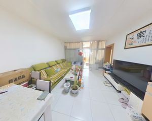 南北通透 车站中里 3室1厅 精装修