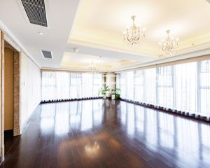 林肯公园C区精装大宅 五室两厅低层舒适居所
