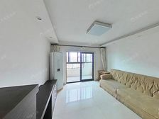保利金爵高区南北通透两房,随时好看,带车位