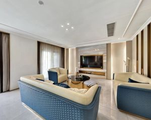 格兰春晨二期联排别墅,豪装300个,拎包入住,实木装修质感好