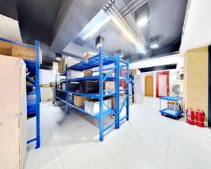 锦泰公寓 4室2厅 东南