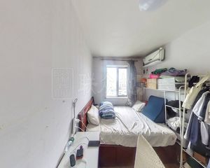 交易有保单,买房不收费,店长力荐,瑞丽江畔必看好房,诚意出售
