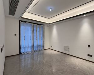宝龙一城3室2厅1卫南朝向235.0万元/套出售