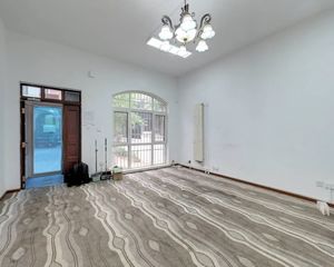 大溪地 4室1厅 已有客户看好此房 错过机会不再有