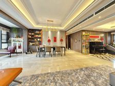 天誉花园 4室2厅 东南