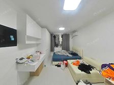 新挂中间楼层好房 门口浦电路轨交口 位置好价好谈