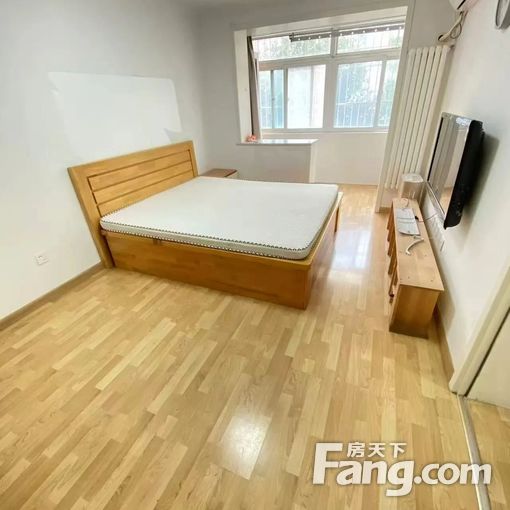  ����,�����������Ͷ���ʮ���˼��¾�װ��һ�ӿ�����ʱҵ��ֱ�� 