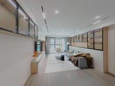 2008年房龄!送15平入室花园!50万精修拎包入住,好位置