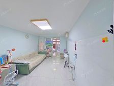 10/17号线,小关市场对面,南北通透两居,带车位