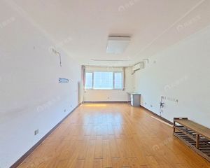 商品房 周家庄中路19号院 南北通透两居室 户型方正 随时看