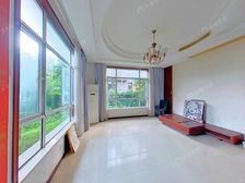 滨江区宝龙城旁排屋别墅,近价格可谈大,200方大花园
