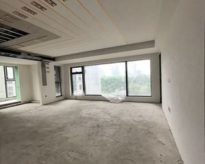 东篱4室2厅2卫南朝向411.0万元/套出售