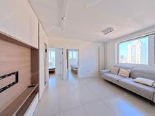国展,东北三环里,免费停车,车位充足,看房钥匙