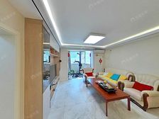 23年50万婚房装修 保持特别好 可以拎包入住 临近双地铁