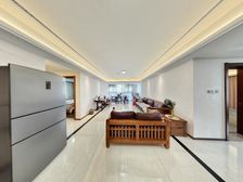 世茂璀璨天城二期+五里亭次新房+精装四房+260万