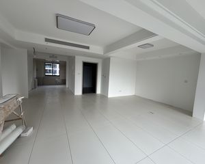 雅上云境3室2厅2卫南朝向230.0万元/套出售