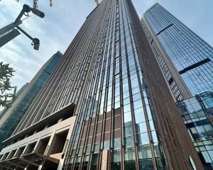 高新区世纪城地铁口、地铁1号线、5A甲级写字楼、精装出售