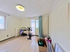 通州万达·新城东里·2室·1厅,低楼层,出行方便 随时看房急