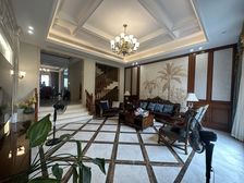 入住一年,稀缺大花园,自住豪装双拼别墅,出门铜锣湾,急售