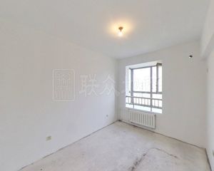 交易有保单 必看好房 店长力荐 鼎立水岸家园