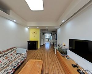 泰和馨苑4室2厅2卫南朝向145.0万元/套出售