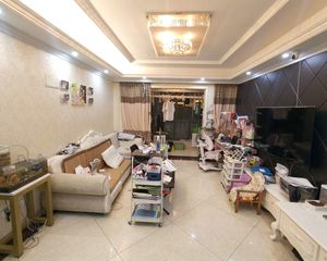 宝丰茗苑3室2厅2卫南朝向185.0万元/套出售