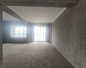 橄榄树雅苑(北区) 临地铁 正南朝向 高楼层采光充足 有电梯