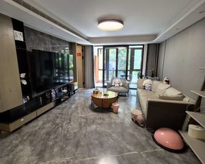 江山万里琅峰4室2厅2卫南朝向560.0万元/套出售
