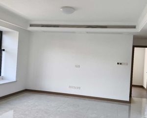 中南锦悦府北区3室2厅1卫南北朝向96.0万元/套出售