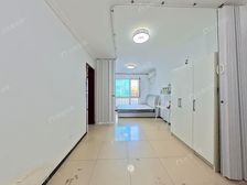 西局玉园南北通透三居 精装修底层带阳台