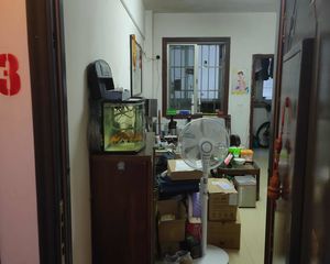 一心药业宿舍龙腾2房1厅中装41万