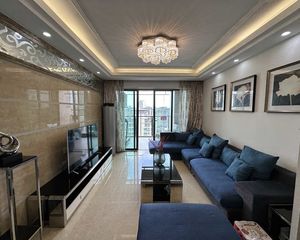 荣和大地二组团3房2厅89m2130万
