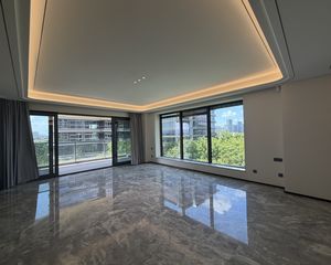 明湖懿秋南园18幢4室2厅4卫南朝向1640.0万元/套出售