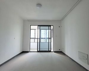瑞晓雅苑3室2厅1卫南朝向215.0万元/套出售