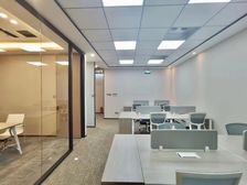 三门路地铁站,中航天盛广场100平精装修带家具,拎包入住