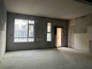 鸿威翡翠城联排别墅毛坯房随意装置