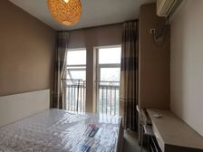 电梯中层 套二改套三 落地窗 厨房带阳台 中装