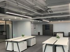 北辰时代715平 北苑商圈 15号线 四面采光 精装设施齐全