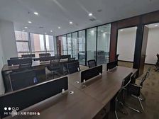 曼哈顿升龙大厦150平3房间,精装落地窗,1号线燕庄地铁站