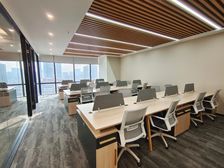 来福士 220平精装带家具 中山公园地铁口 拎包入住