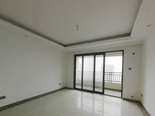 院士廷4室2厅2卫 精装修