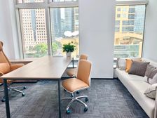 正对陆家嘴 精装交付带家具 同出150-500平中小户型