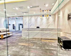 天府三街地铁口单价7000 低物业24空调 户型方正