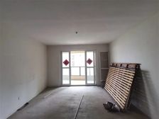 天逸华府桂园 南北通透三居 满五毛坯房 单价仅5077元